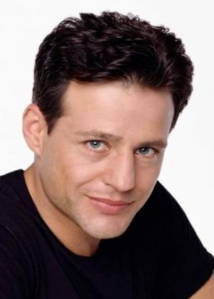 Louis Mandylor